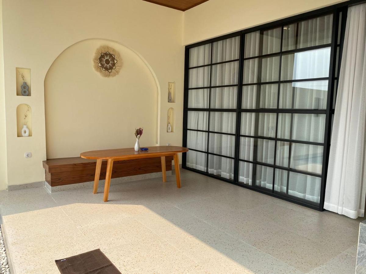 Azalea Room By The Anp Villas Cikundul 外观 照片